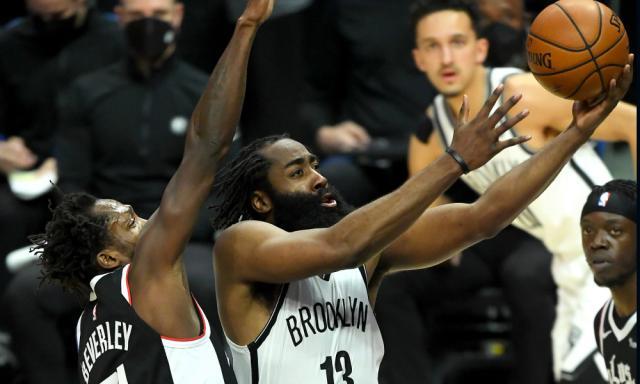 开云在线-哈登出色发挥引魔术师盛赞 MVP竞争别忘了大胡子